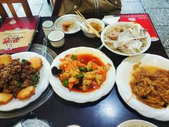 -金卯白肉罩火烧