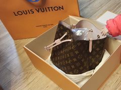 -LV路易威登(国际广场店)