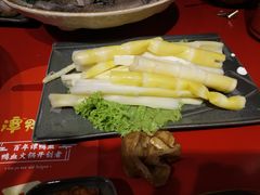 -谭鸭血老火锅(漳州路店)