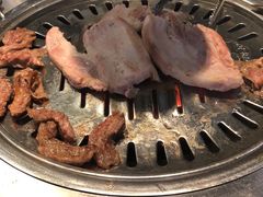 -韩聚屋韩国烤肉餐厅(新北万达店)
