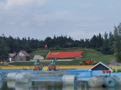 -北纬44度·金珠花海休闲农业旅游景区
