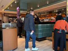 -东方红海鲜百汇(国际大厦店)