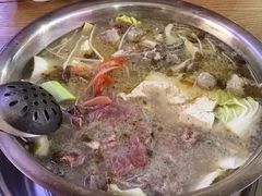 -泸州酸菜豆花火锅川师店