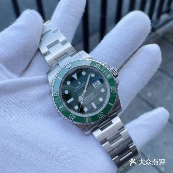 第一次来这家店做手表维修，朋友推荐我过来的他有个劳力