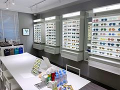 -目艮眼镜SHOWROOM(品牌集合店)