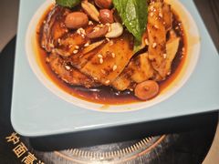 -江边城外烤全鱼(世茂广场店)