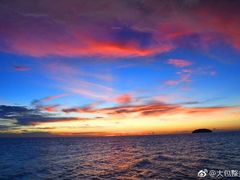 -Sunset Bar(丹绒亚路香格里拉店)