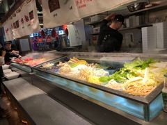 自助取餐区-成都你六姐·牛肉冒菜(城市集市合生汇店)