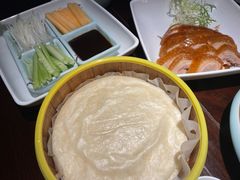 -韵秋荷(宝山龙湖天街店)