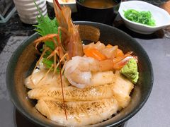 火炙杂锦鱼生丼-财神日本料理(广州街总店)