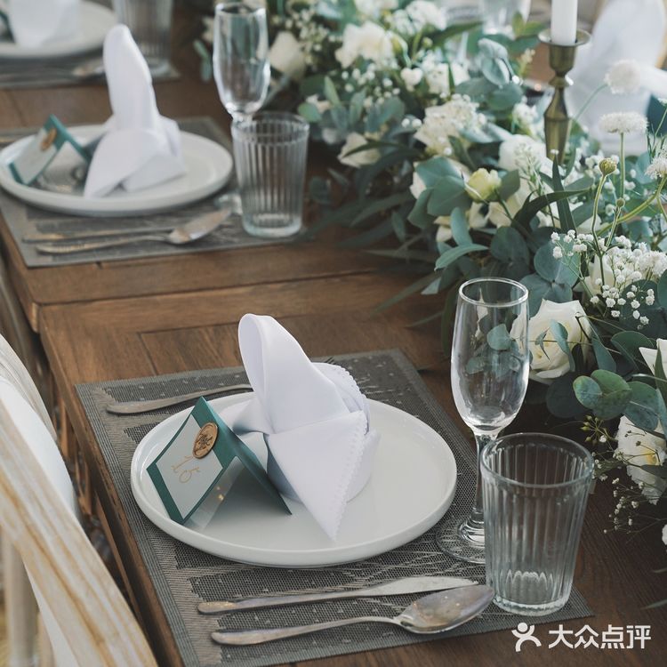 上海小型婚礼|与朋友之间来一场愉快的婚礼派对 