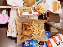 -肯德基(万科广东路店)