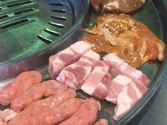 -哈哈碳都·牛肋条无限自助烤肉(台江万达店)