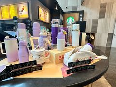 -星巴克(上海长宁来福士1F店)