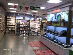 -汇腾天虹(吕厝店)