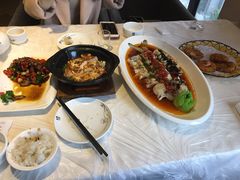 -巴陵全鱼席(湖南老字号汴河街店 )