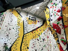 -问山MountQuest攀岩馆