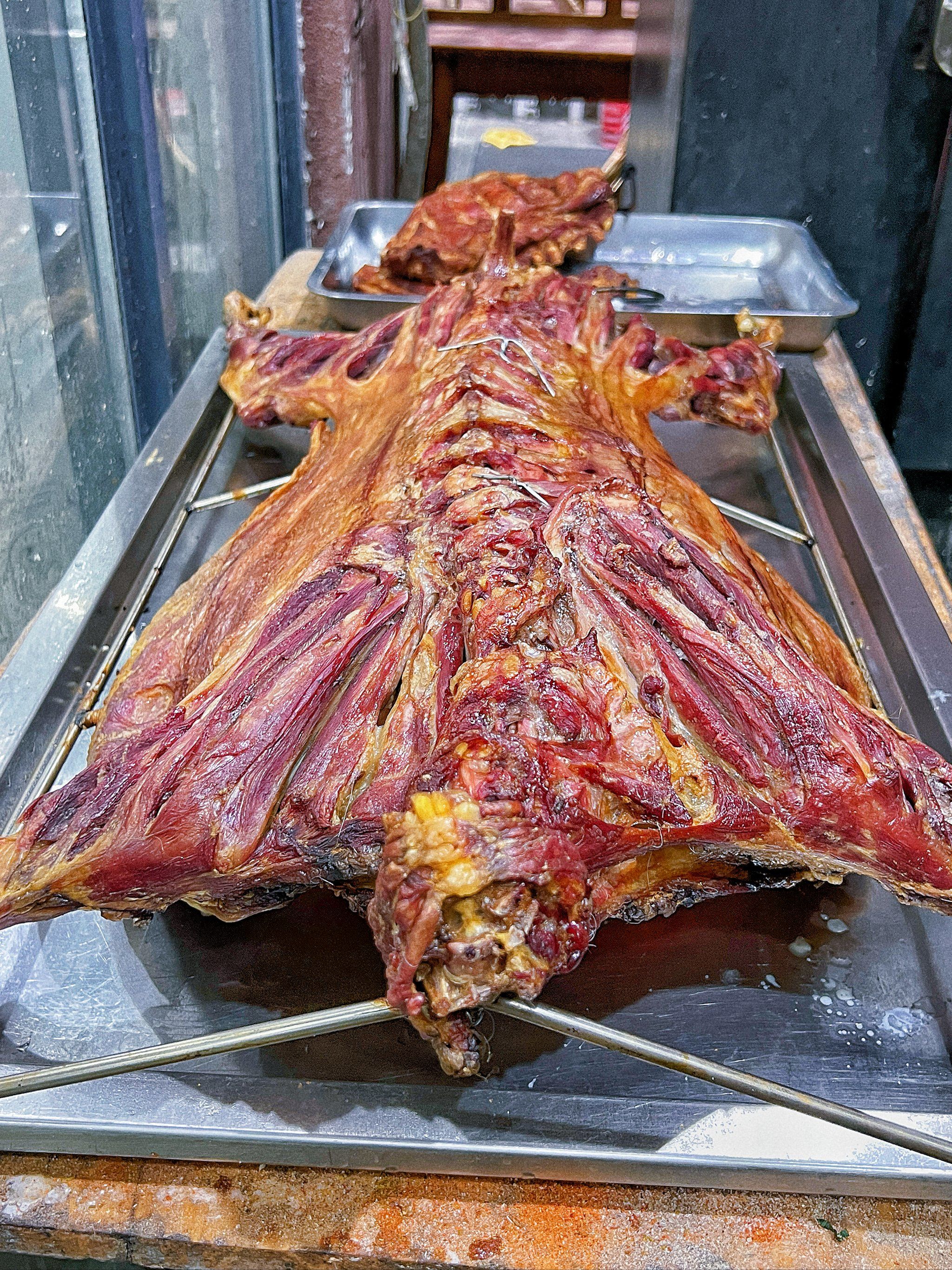 烤全羊我只来藏龙岛这家回民烧烤