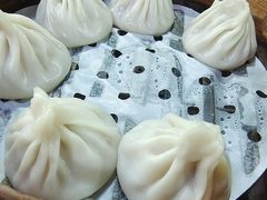 -莱莱小笼·乔艾