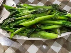 -新大咀港式茶餐厅(宝山万达店)