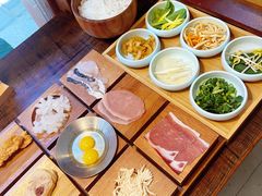 -银米·云南传统过桥米线(双廊黑金冠店)