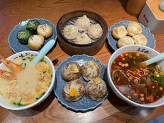 -鑫震源·苏式大虾生煎(山塘街店)