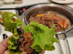 -佰烧海鲜烤肉火锅自助(世茂国际广场店)