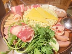 -恩你小木屋·韩式料理(假日广场店)