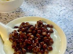 红豆双皮奶-沙湾姜埋奶(兴新包店)