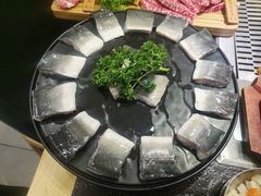 -臻牛烤肉