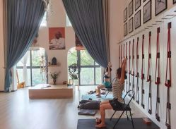 -成都阿难陀艾扬格瑜伽中心