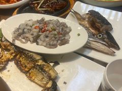 -青瓦餐厅·生鱼片·韩园烤肉(西塔店)