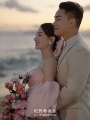 -纪梵希旅拍婚纱摄影(大连总店)