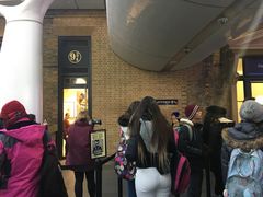 -九又四分之三站台