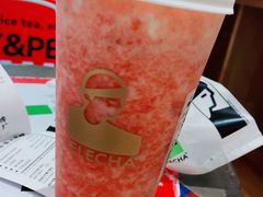 草莓酪酪-LELECHA乐乐茶(美罗城店)