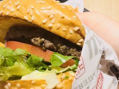 -The Habit Burger Grill 哈比特汉堡(复兴soho店)