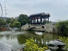 -梁园