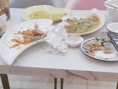 -覃记海鲜美食餐厅