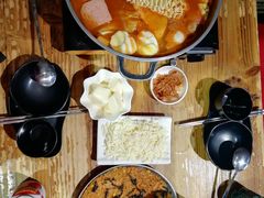 芝士年糕火锅-辛明堂洞韩式芝士年糕火锅(万达店)