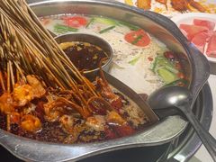 -佰人王串串香火锅(洋珠巷店)