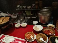 -君来湖滨饭店·玫瑰园