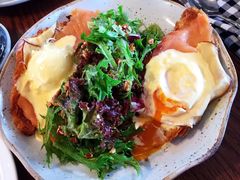 -ROAST coffee & eatery