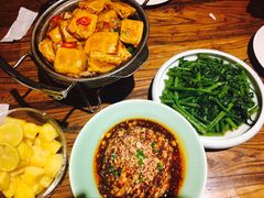 -茶花妹子云南餐厅(北大店)