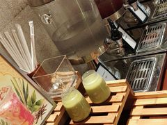 -广州万富希尔顿酒店·感趣自助餐厅·金秋蟹宴生蚝海鲜刺身