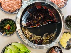 -憨铁匠老火锅(龙岗万科里店)