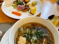 -上海西藏大厦万怡自助餐厅(徐汇店)