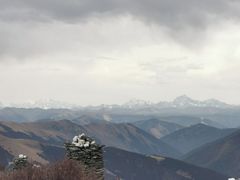 -贡嘎雪山