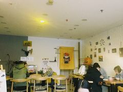 -平行世界·猫咖(首经贸店)