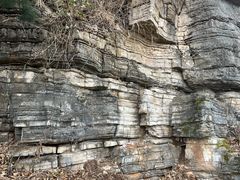 -高荡千年布依古寨旅游景区