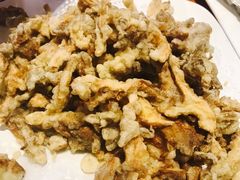 传统软炸鲜蘑-金掌勺东北菜(格兰晴天店)